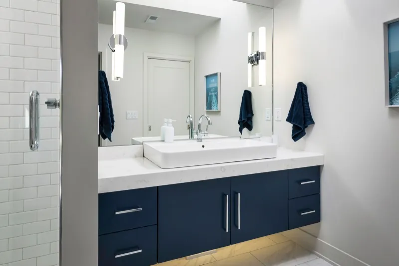 Eclipse frameless Metropolitan door in Naval on maple